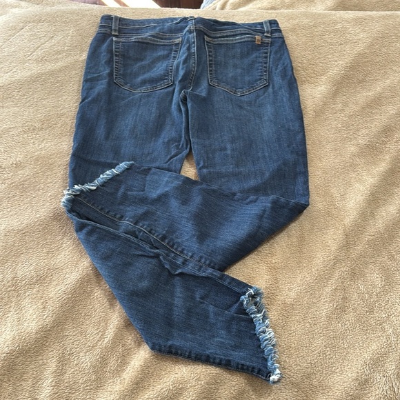 Joe's Jeans Dark Blue Cropped Fringe Denim Jeans - Picture 8 of 12